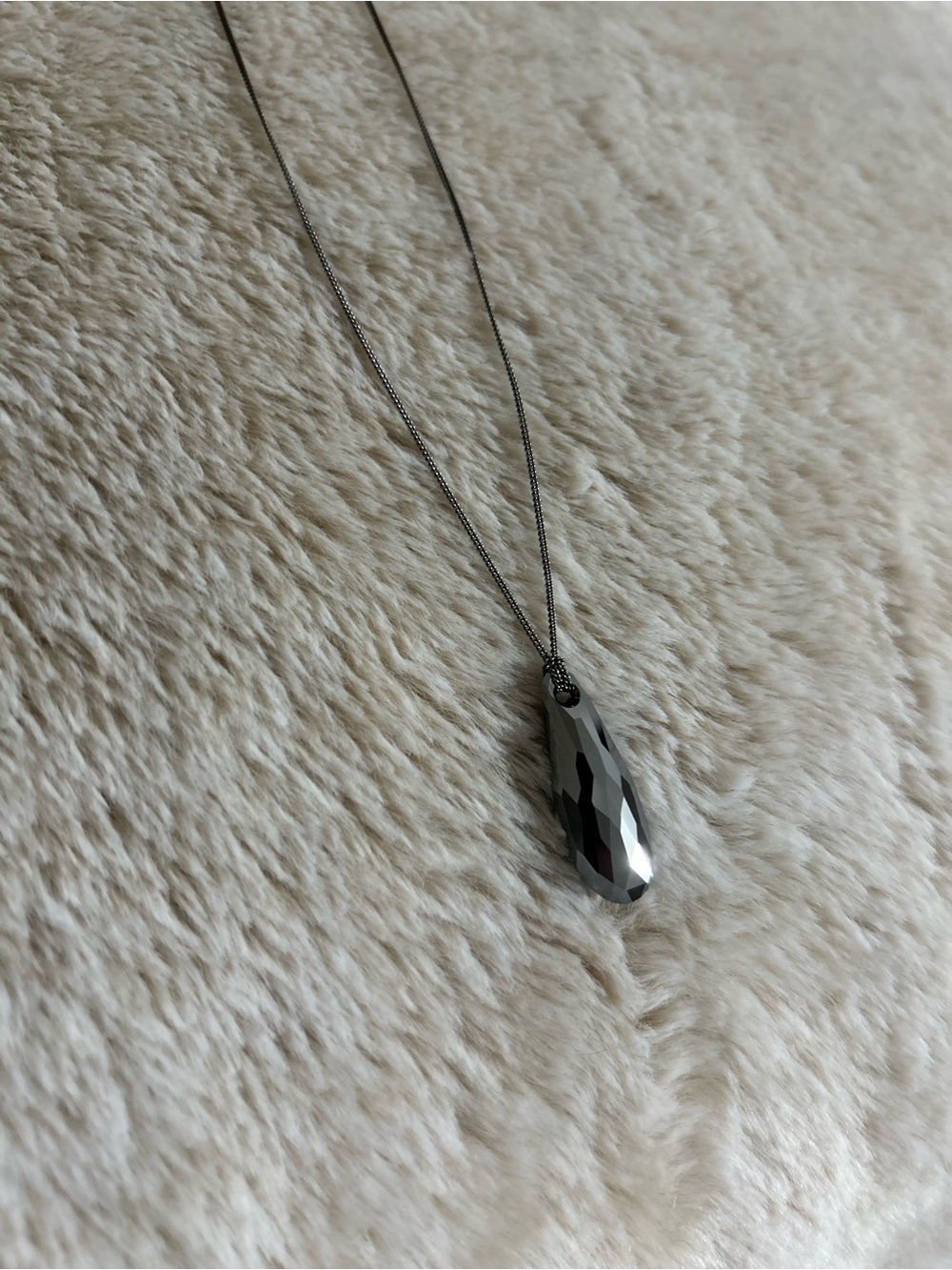Authentic Swarovski Faceted Teardrop Necklace EUC